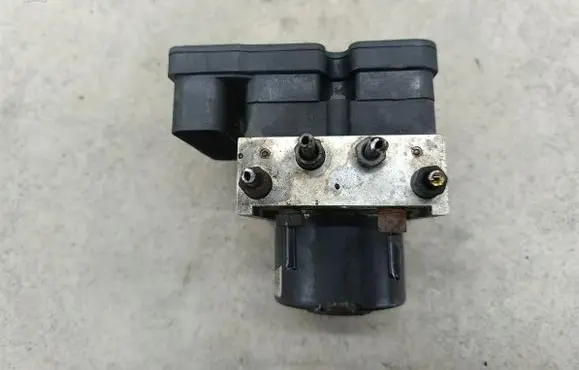 Peugeot 207 ABS Pump 