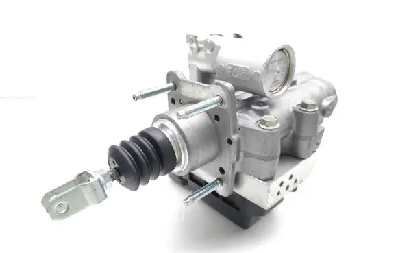 Toyota C-HR I Master brake cylinder 4721010280