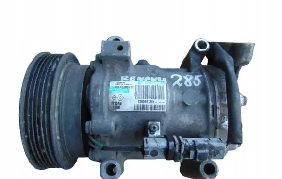 Renault Clio III Air conditioning (A/C) compressor (pump) 8200651251