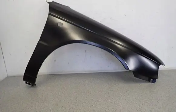 Suzuki Baleno EG Fender 