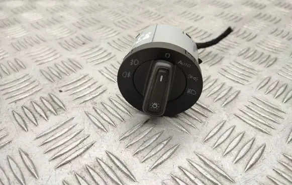 Skoda Octavia Mk3 (5E) Light switch 5E0941431D
