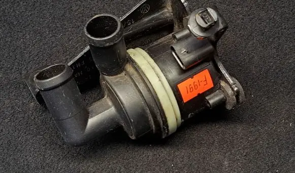 Audi Q5 SQ5 Electric auxiliary coolant/water pump 5N965561A 03L121093F