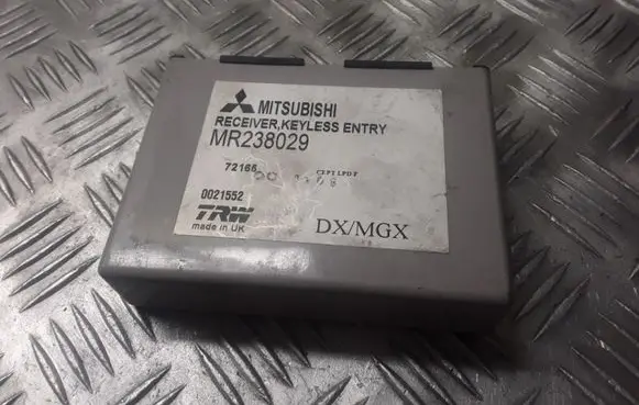 Mitsubishi Carisma Door central lock control unit/module MR238029