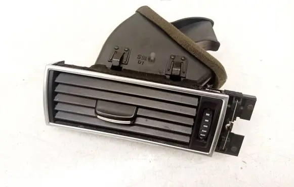 Audi A6 S6 C6 4F Dash center air vent grill 4F2820901D