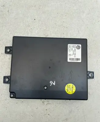 Volkswagen PASSAT B6 Bluetooth control unit module 3C0035729G 1537500 0126000119