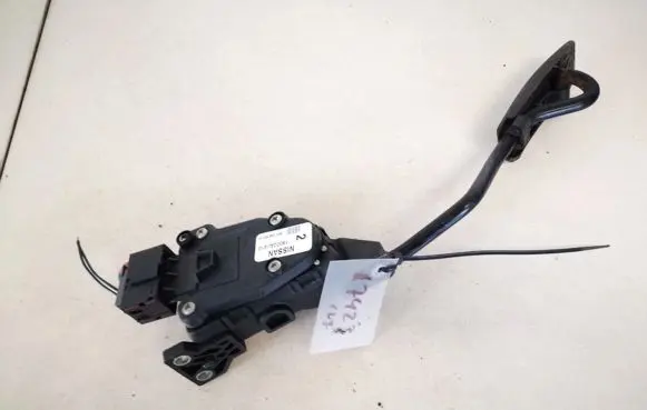 Nissan Primera Accelerator throttle pedal 18002au410 6pv008620-01