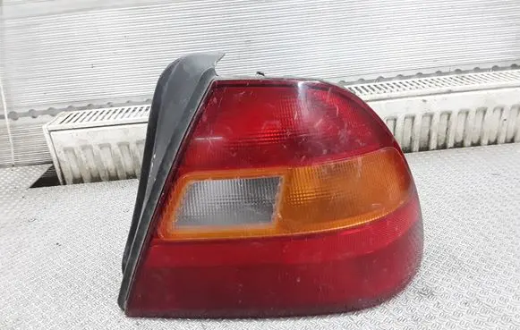 Honda Civic Rear/tail lights E110084