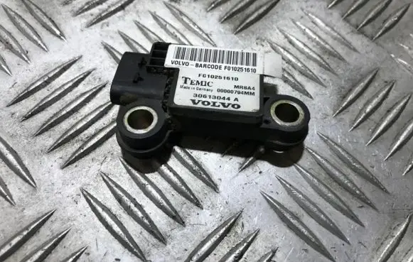 Volvo S40, V40 Airbag deployment crash/impact sensor 30613044a mrsa4