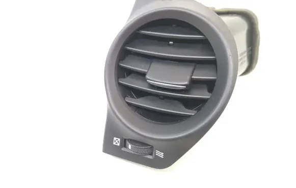 Lexus IS 220D-250-350 Dashboard side air vent grill/cover trim 5566053031 GN71115130