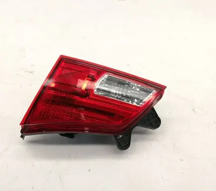 Subaru Outback Rear/tail lights 13220072