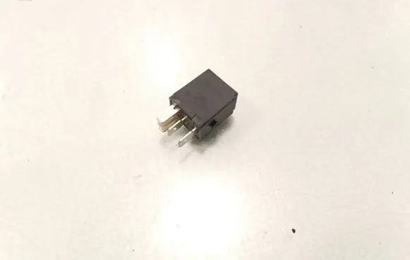 Audi A1 Other relay 4H0951253C