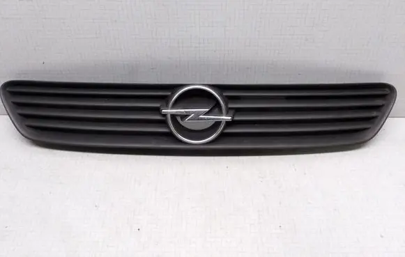 Opel Astra G Front bumper upper radiator grill 90588120