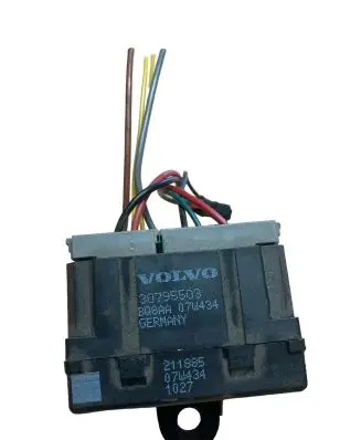 Volvo V50 Seat heating relay 30795503