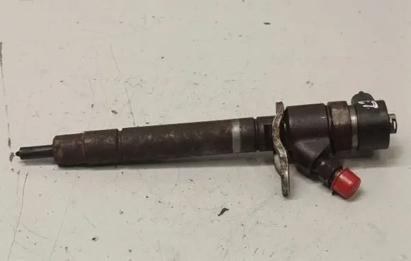Volvo XC90 Fuel injector 0445110251 30750283