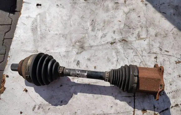 Volkswagen Golf VII Front driveshaft 5Q0407271L