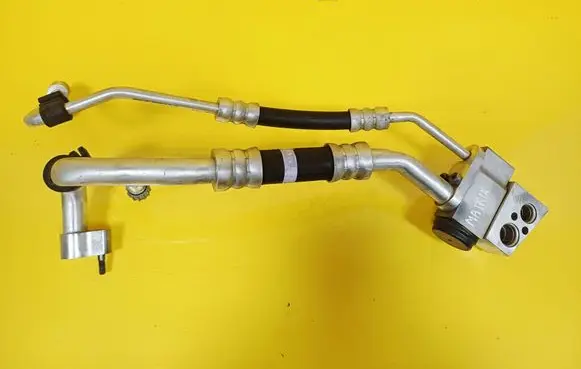 Hyundai Matrix Air conditioning (A/C) pipe/hose 