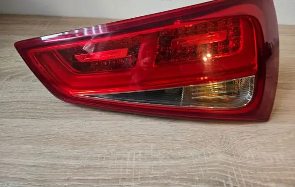 Audi A1 Tailgate rear/tail lights 8X0945094B