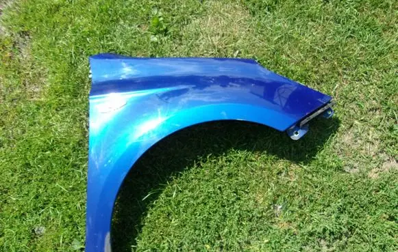 Mitsubishi Colt Front wheel arch liner splash guards