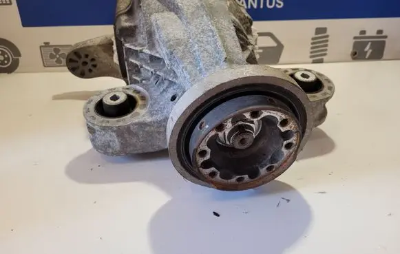 Dodge Challenger Rear differential 4460410146