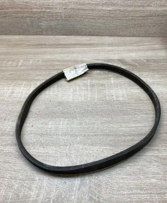 Toyota Hilux (N50, N60, N70) Power steering pump belt 993640083083 4PK830