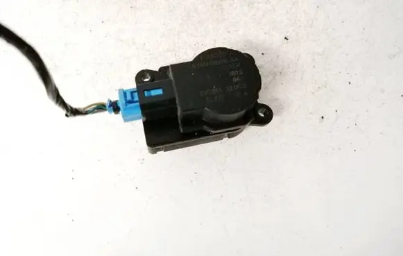 Ford Grand C-MAX Air flap motor/actuator AV6N19E616AA AV6N-19E616-AA