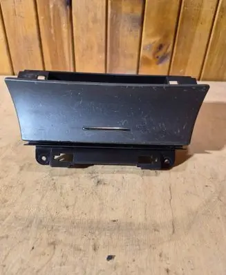 Jaguar X-Type Car ashtray 1X43F04810AL 1X43F04810