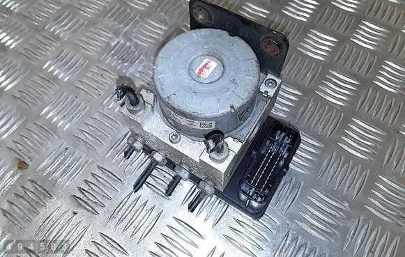 Ford Fiesta ABS Pump D1B12C405AF 10022006784