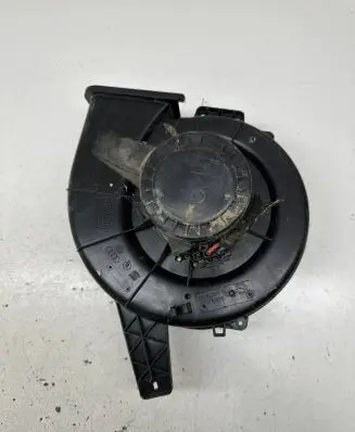 Seat Ibiza III (6L) Heater fan/blower 6Q1820015G