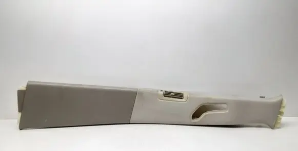 Volvo XC90 (B) pillar trim (top) 