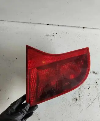 Audi A4 S4 B7 8E 8H Tailgate rear/tail lights 8E9945094 484572