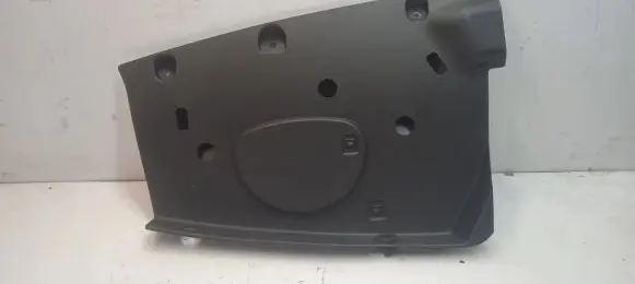 Maserati Levante Dashboard lower bottom trim panel 670047406