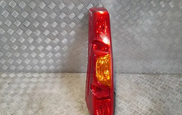 Nissan X-Trail T31 Rear/tail lights