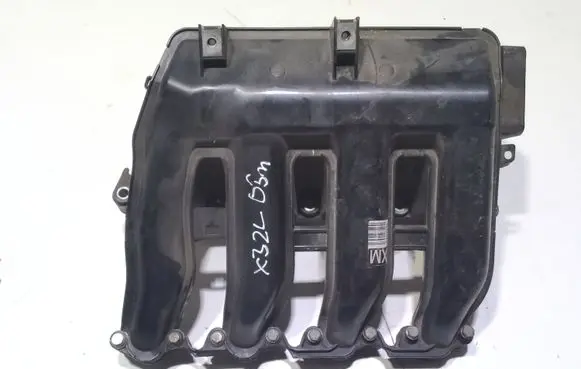 BMW X3 E83 Intake manifold 7795393