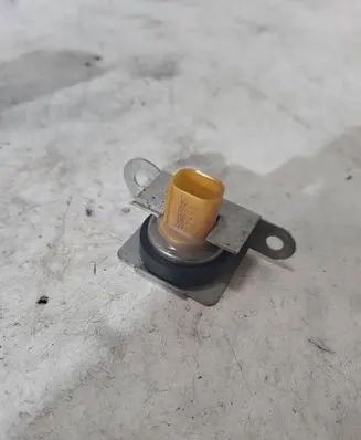 BMW 5 E60 E61 ESP acceleration yaw rate sensor 6781407 9233A