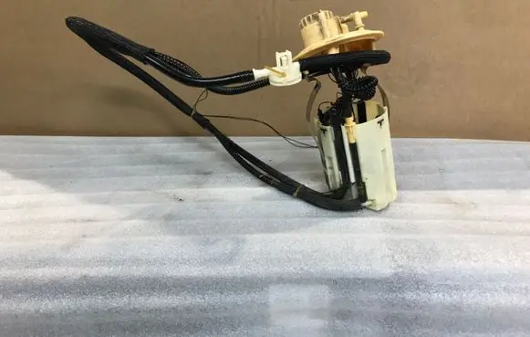 Volvo XC70 In-tank fuel pump 8629780 0580313115 6226