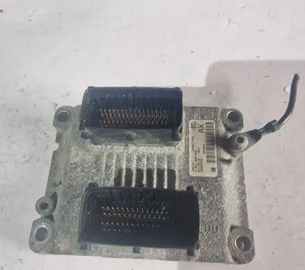 Opel Corsa D Engine control unit/module 1039S17766 55557933 0261208940