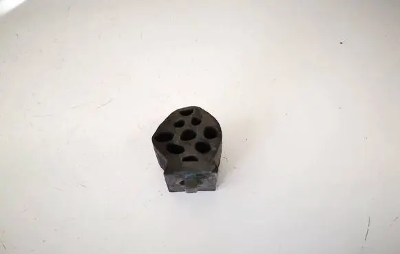 Chevrolet Cruze Radiator mount bracket 55702167