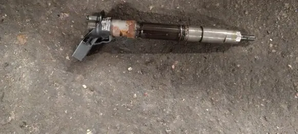 Audi A6 S6 C7 4G Fuel injector 059130277CD