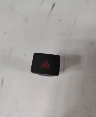 Volkswagen Polo VI Hazard light switch 2G0953509