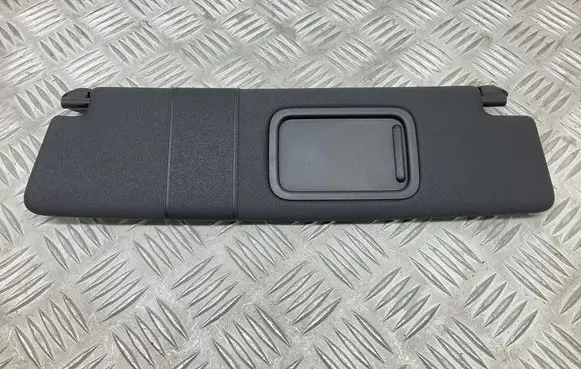 Sun visor