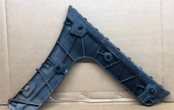 Audi A6 S6 C7 4G Rear bumper mounting bracket 4G9807454C