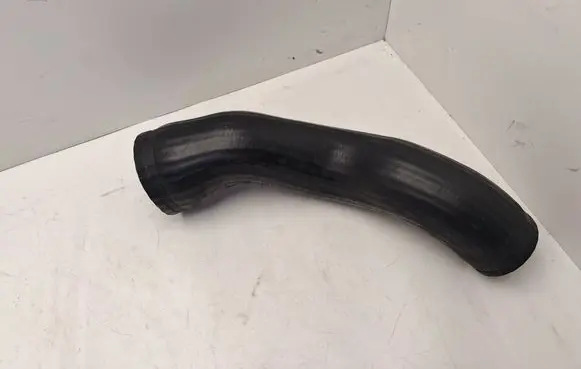 Volvo S60 Intercooler hose/pipe 30680218