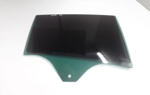 Rear door window glass