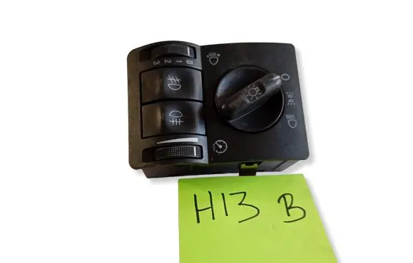 Opel Corsa C Other switches/knobs/shifts 6117760