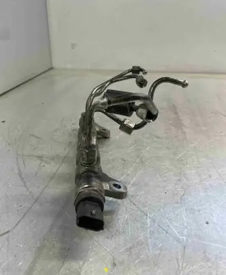 Opel Insignia A Fuel main line pipe 55576177