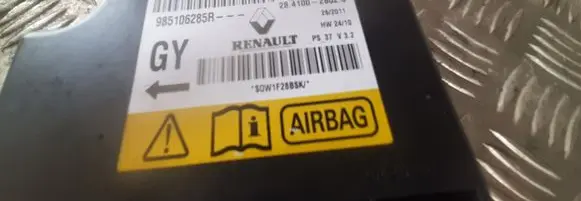 Renault Megane III Airbag control unit/module 985106285R