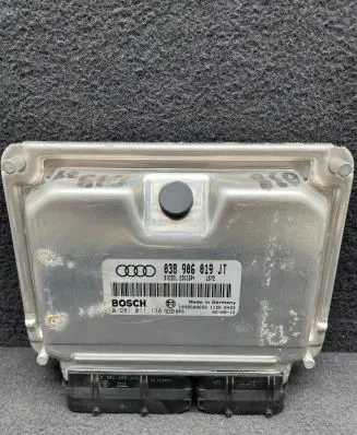 Audi A4 S4 B6 8E 8H Engine control unit/module 038906019JT 0281011138