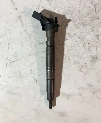 Audi A6 S6 C6 4F Fuel injector 059130277AJ