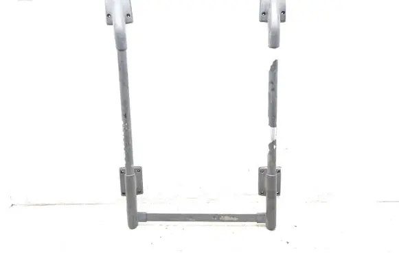 Nissan Navara D40 Roof bar rail 