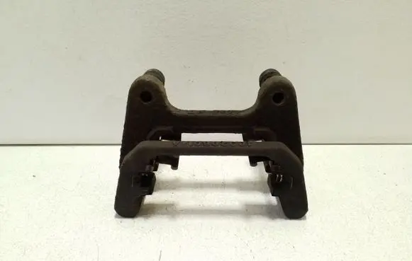 Jeep Cherokee Brake caliper pad carrier rear 18328601A
